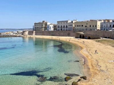 Puglia on the Road: Mare, Borghi e Cibo di Casa