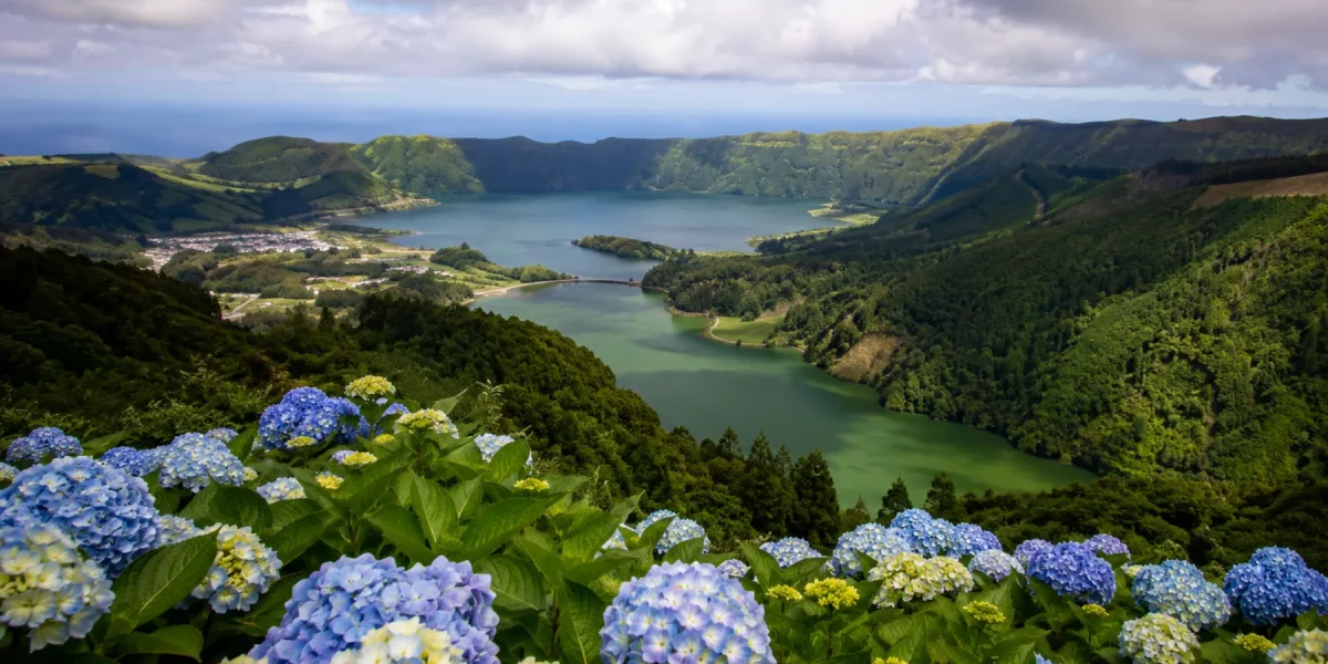 Azzorre: Sao Miguel tra laghi vulcanici e oceano